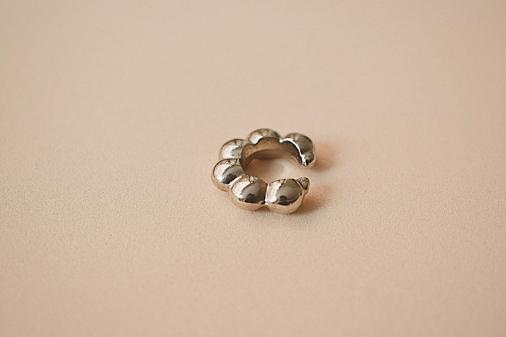 Earcuff Mili Plateado