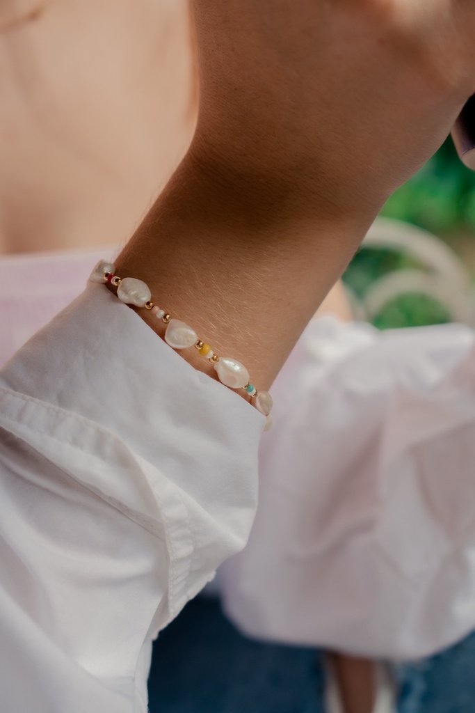 PEARL BRACELET