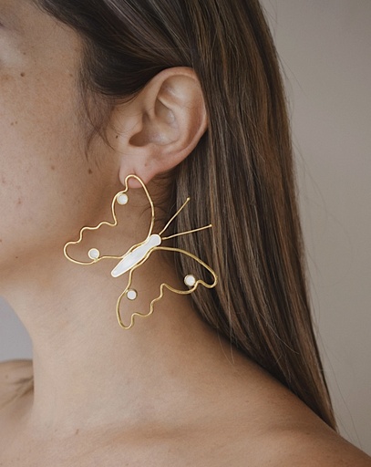 Mariposa Blanca Earrings