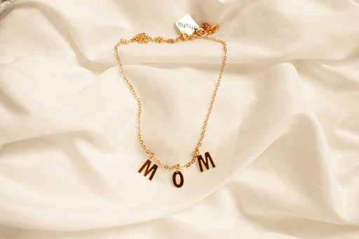 Cadenita Mom